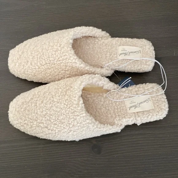 Universal Thread Margot Flats Boulce Memory Foam Slip On Size 8.5 Cream - Picture 3 of 8